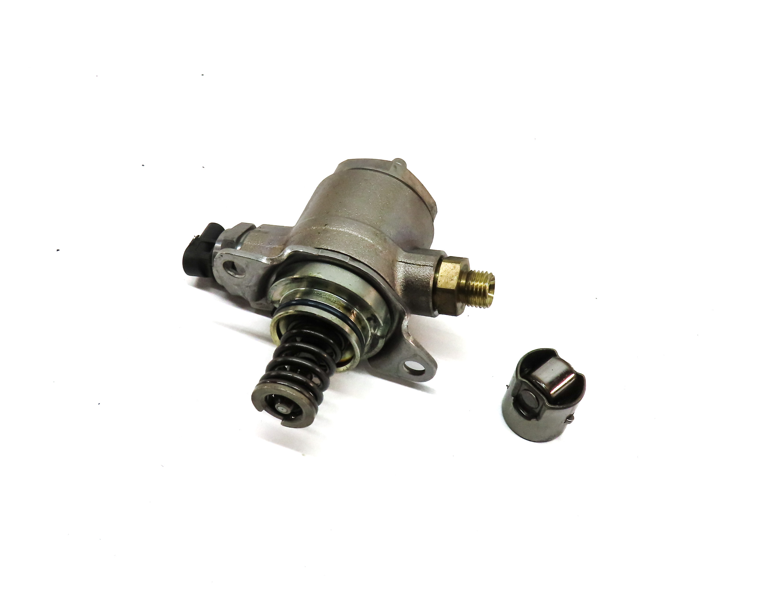 13-17 AUDI A4 A5 A6 Q5 TT (B8 C7 8K 8T 8R MK3) 2.0L ENGINE MECHANICAL FUEL PUMP — exact item pictured